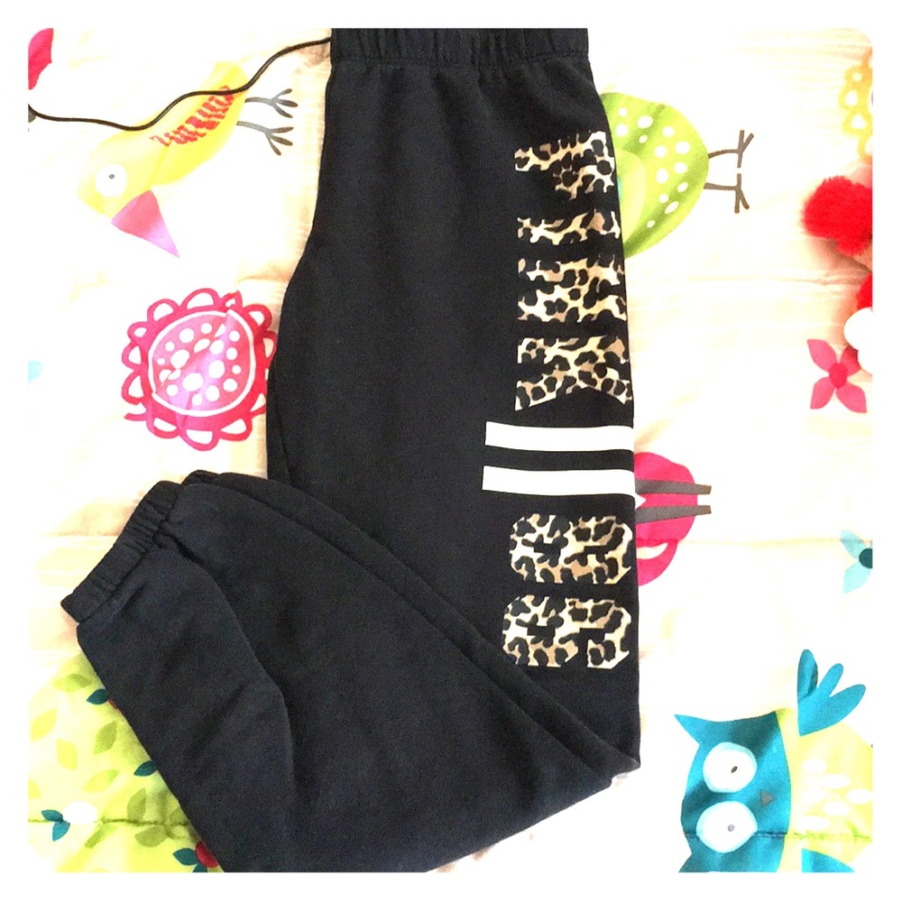 Victoria’s Secret sweatpants